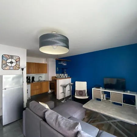 Apartment Groomi Le Port Marianne- Cosy Avec 1 Chambre *